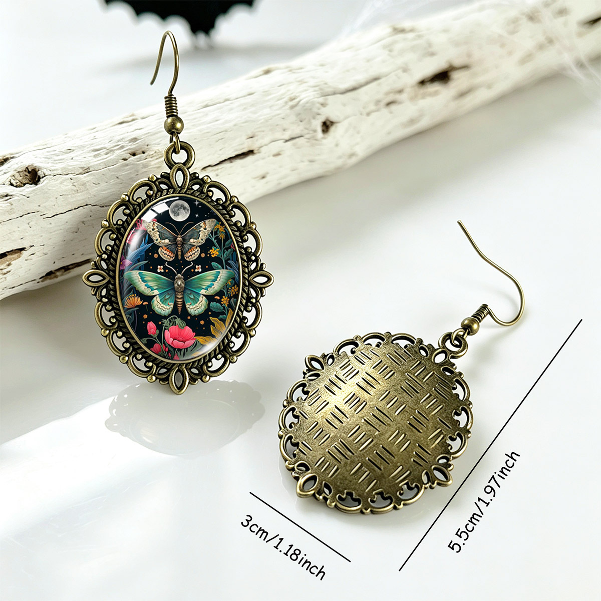 Vintage Distressed Openwork Lace Crescent Moon Earrings